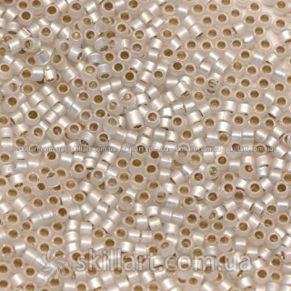 Бисер DB-221 Miyuki Delica Beads 11/0 (блестящий, белый опал)